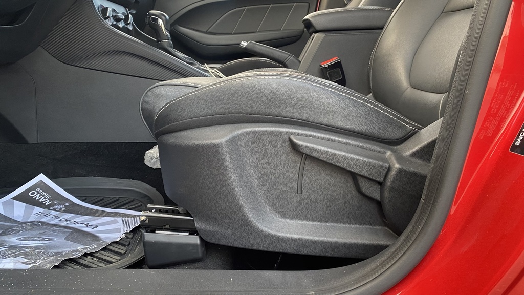 DRIVER SEAT SWITCHES
