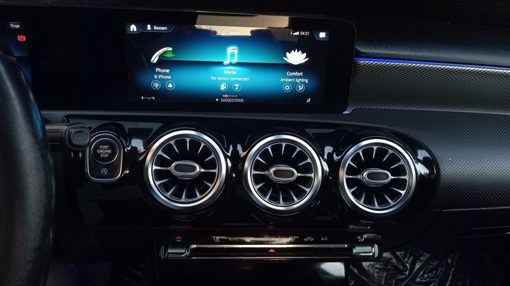 MULTIMEDIA SCREEN