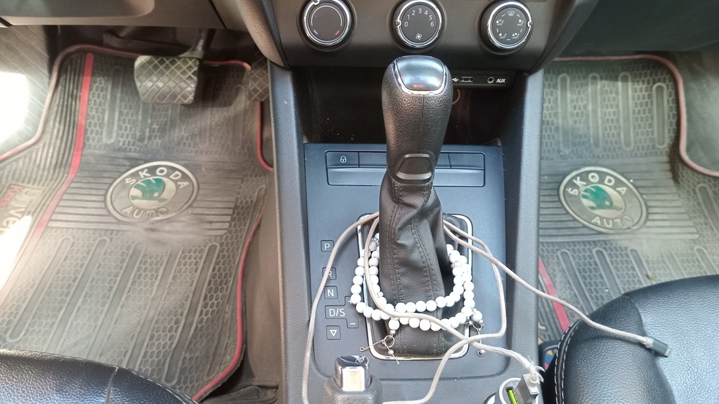 CONSOLE