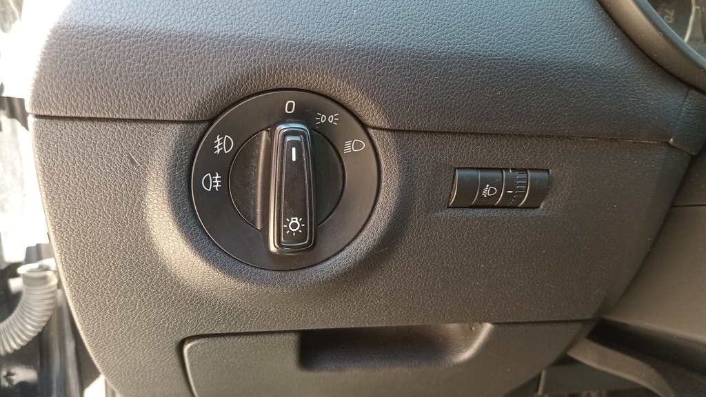 LIGHT SWITCHES