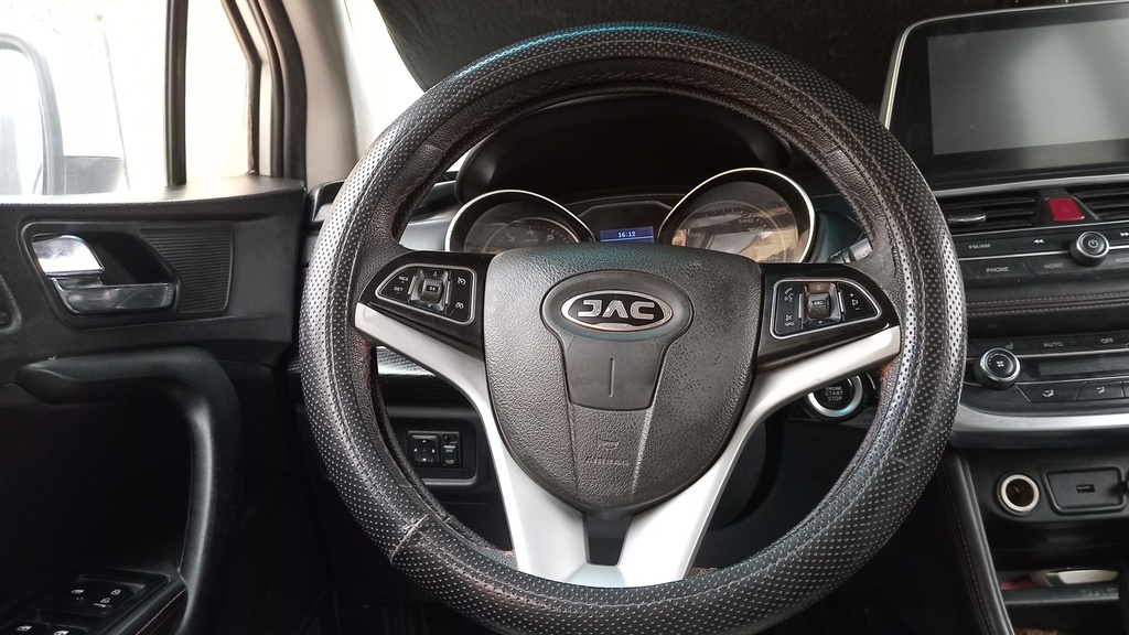 STEERING WHEEL