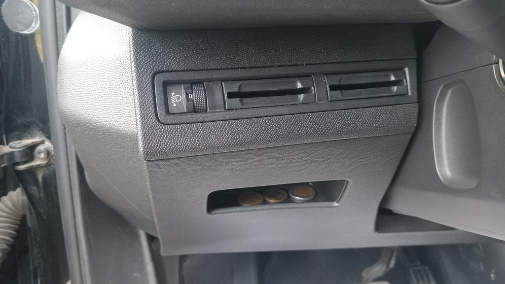 LIGHT SWITCHES