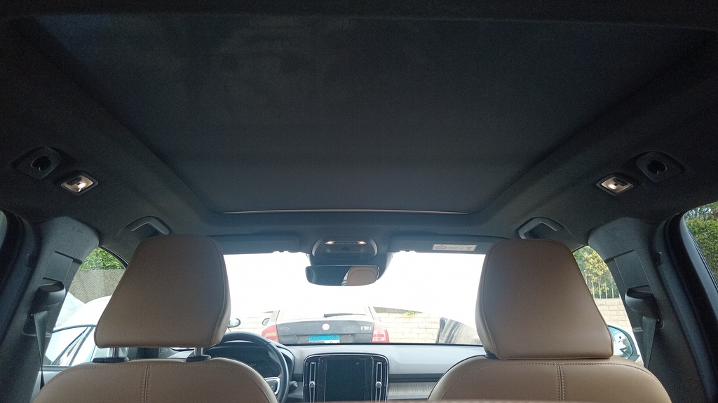 CAR ROOF MAT