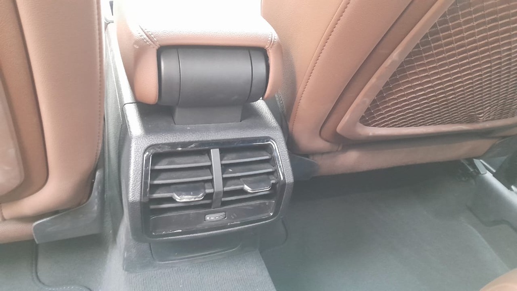 RR AC GRILL
