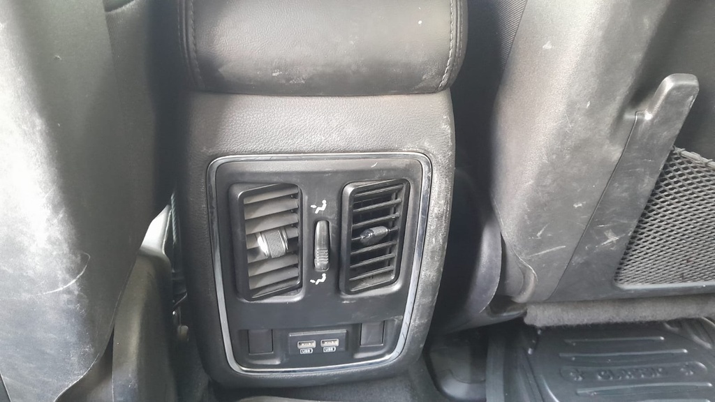 RR AC GRILL