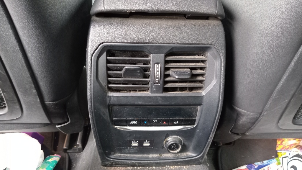 RR AC GRILL