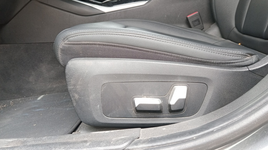 DRIVER SEAT SWITCHES