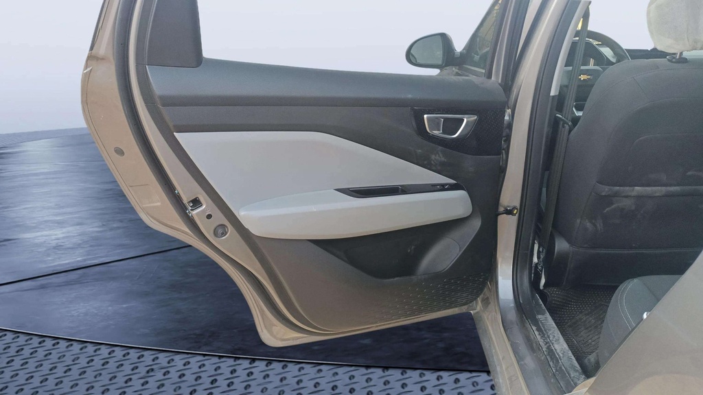 RR L DOOR