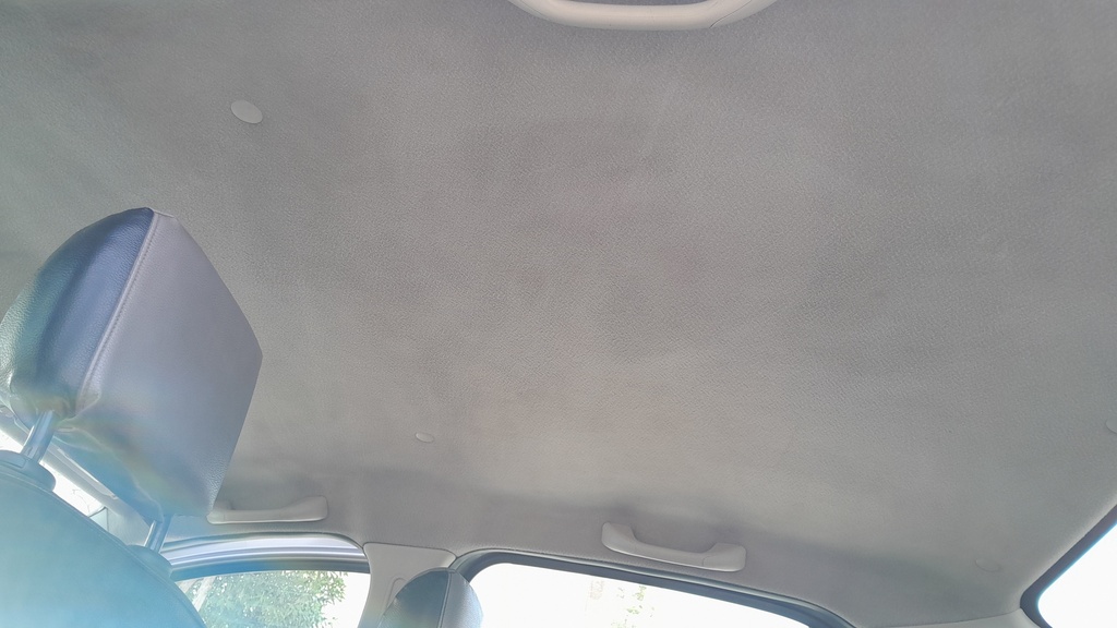 CAR ROOF MAT