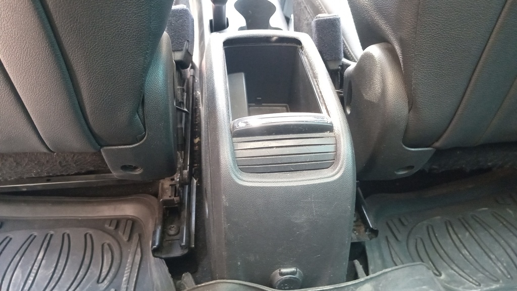 RR AC GRILL