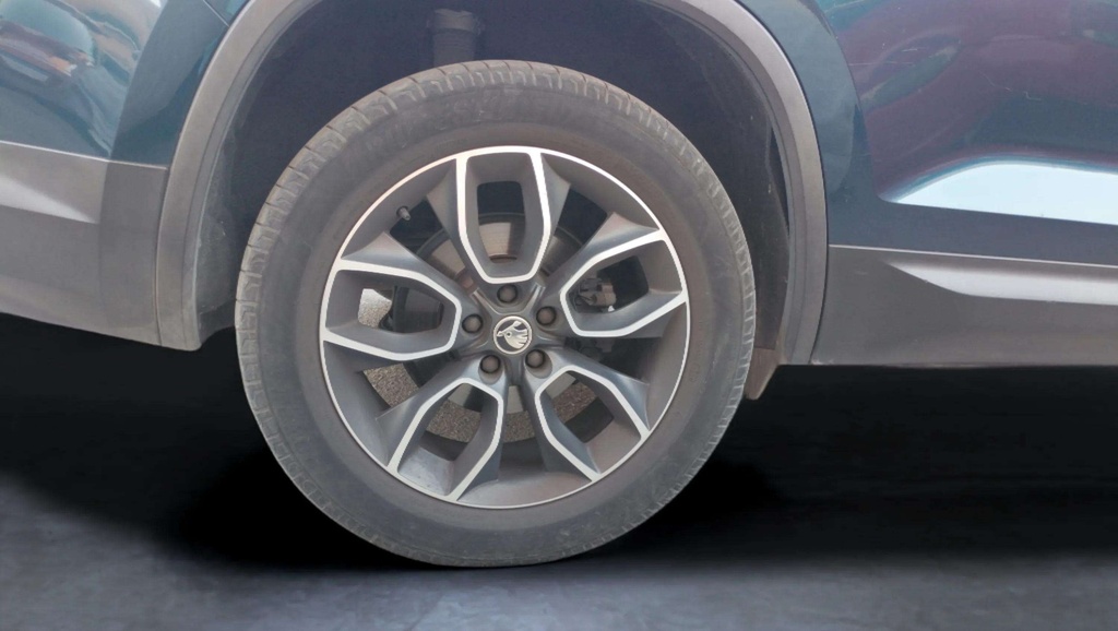 RR R TIRE