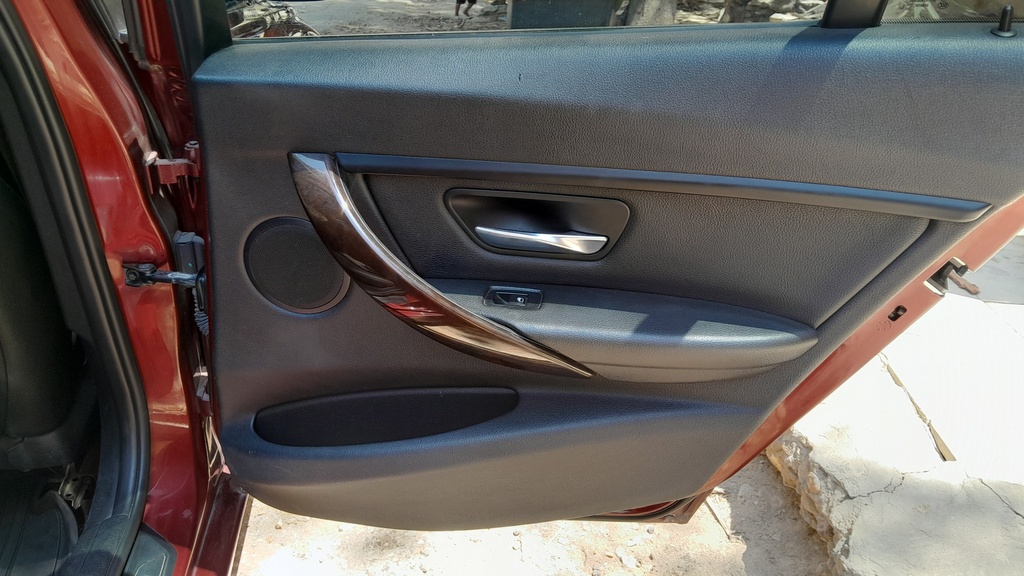 RR R DOOR