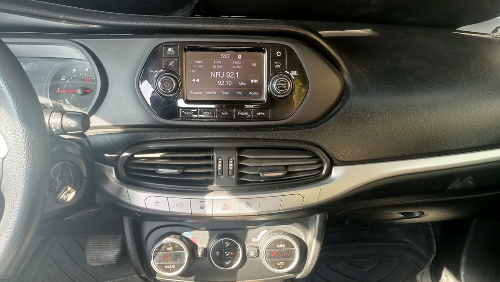 MULTIMEDIA SCREEN