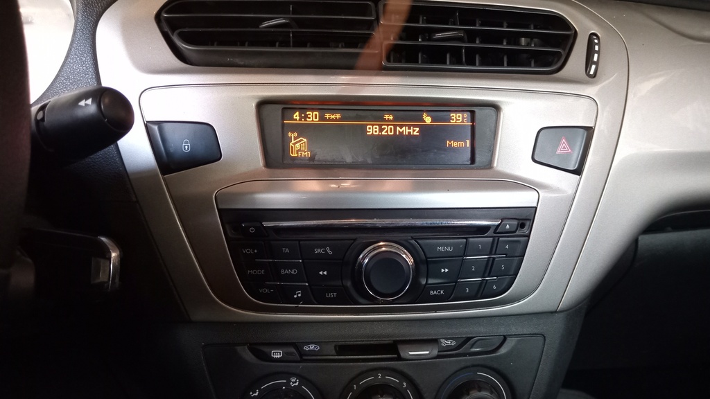 MULTIMEDIA SCREEN