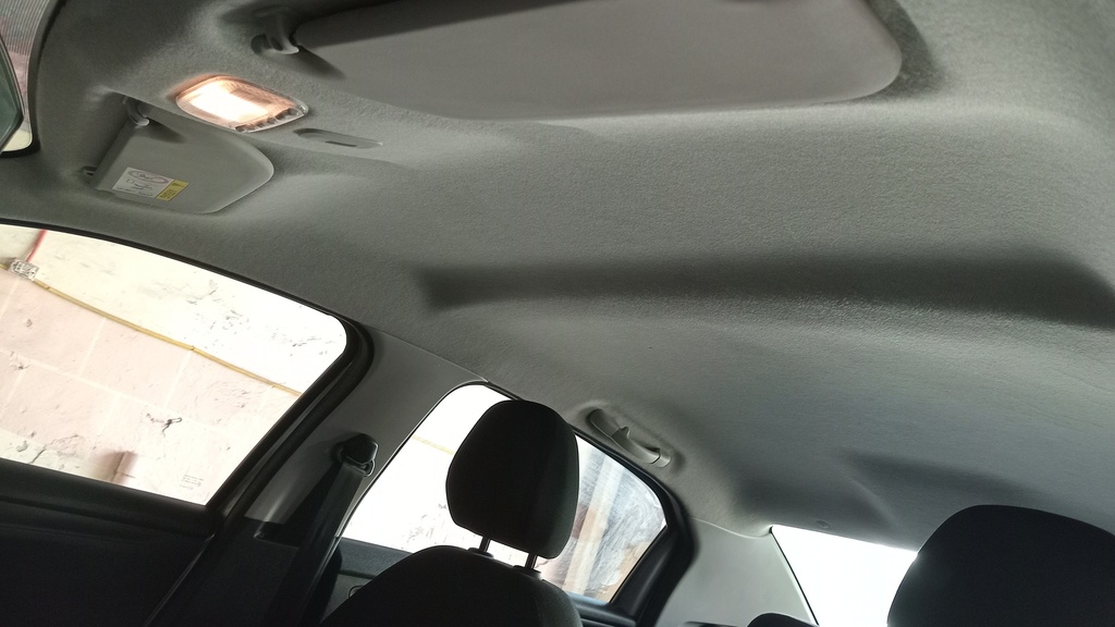 CAR ROOF MAT