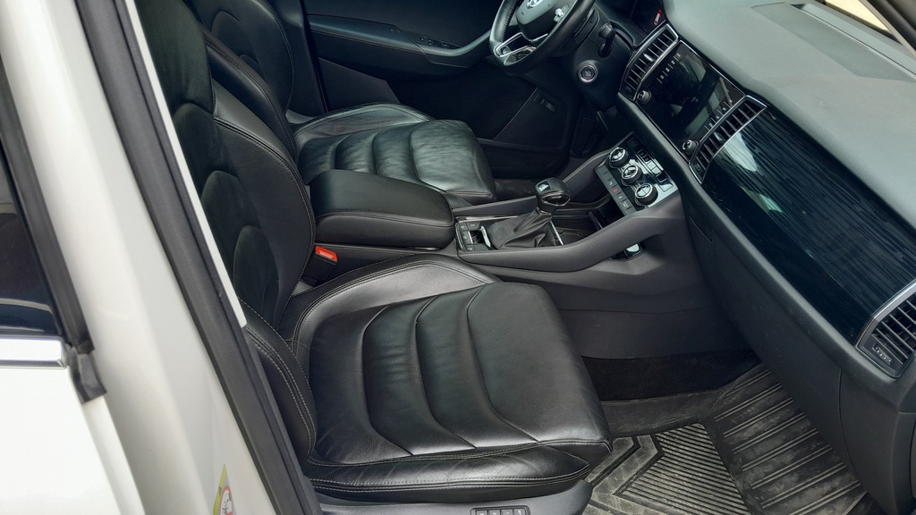 FR SEATS
