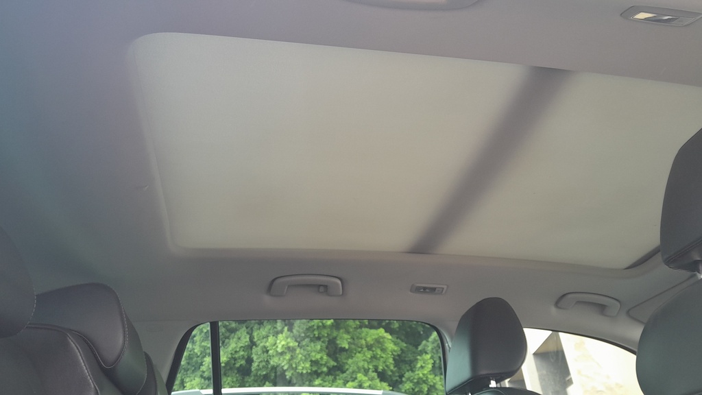 CAR ROOF MAT
