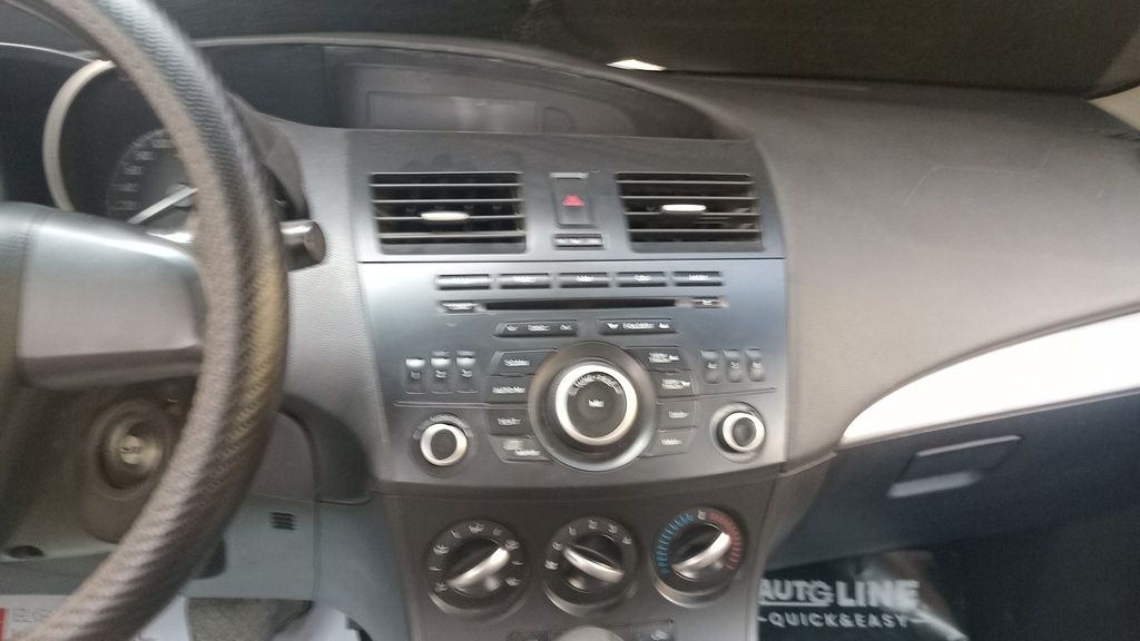 MULTIMEDIA SCREEN