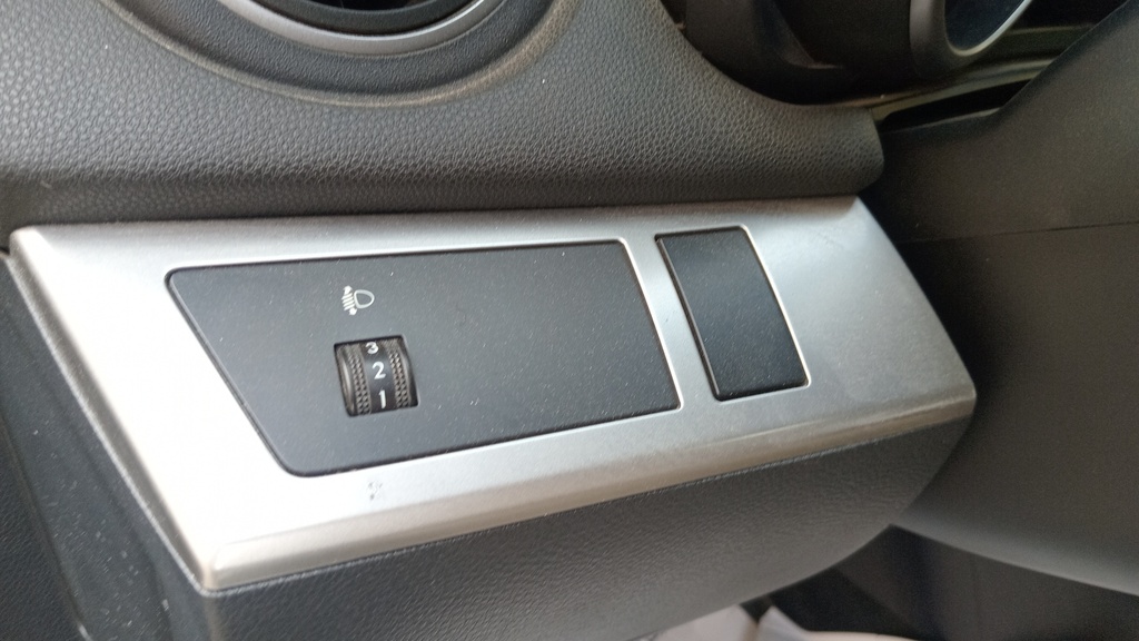 LIGHT SWITCHES