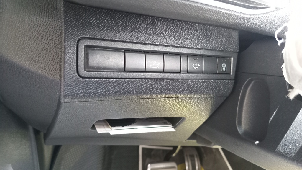 LIGHT SWITCHES
