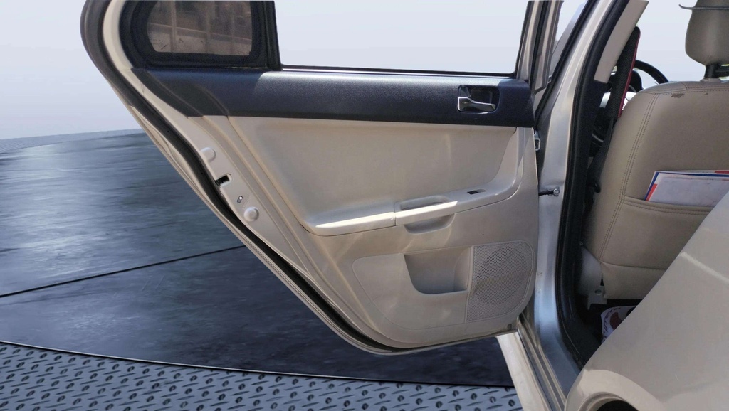 RR L DOOR