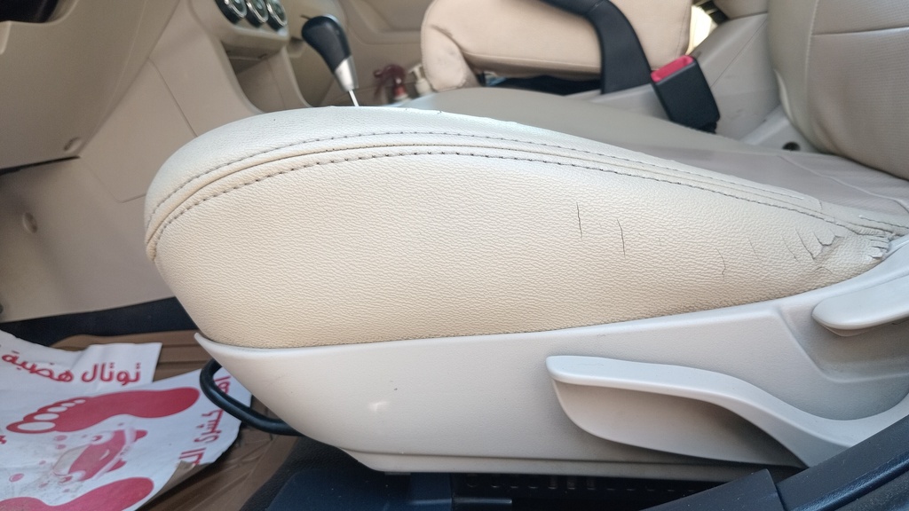 DRIVER SEAT SWITCHES