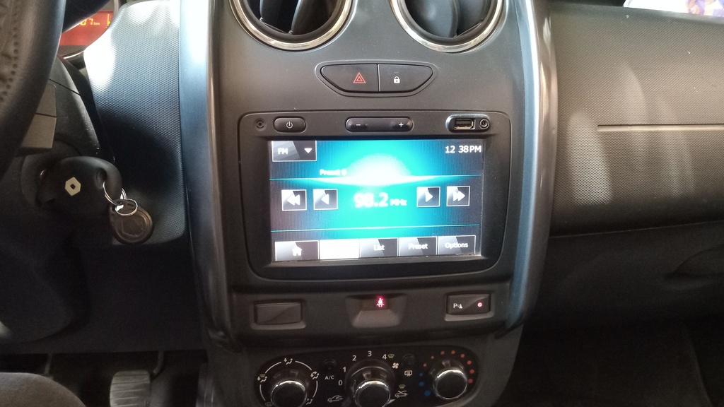 MULTIMEDIA SCREEN