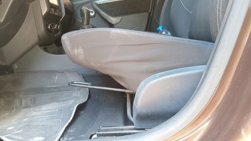 DRIVER SEAT SWITCHES