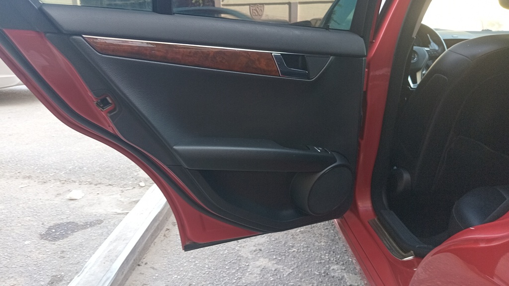 RR L DOOR