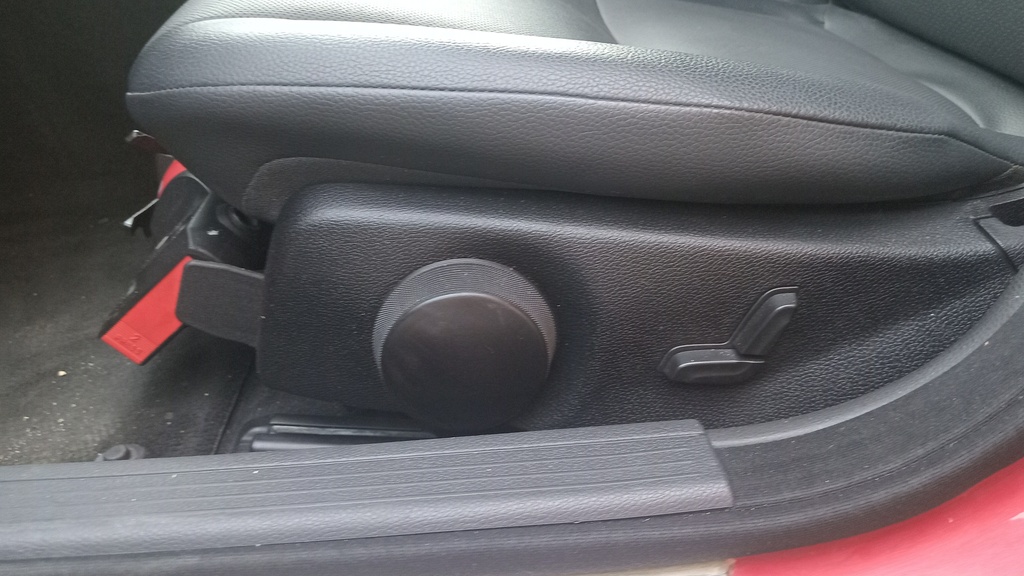 DRIVER SEAT SWITCHES