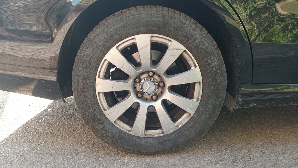 RR R TIRE