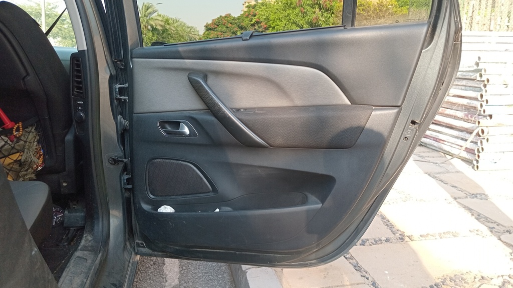RR R DOOR