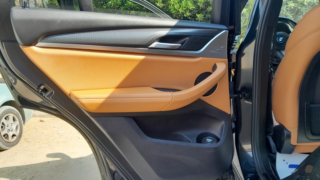 RR L DOOR