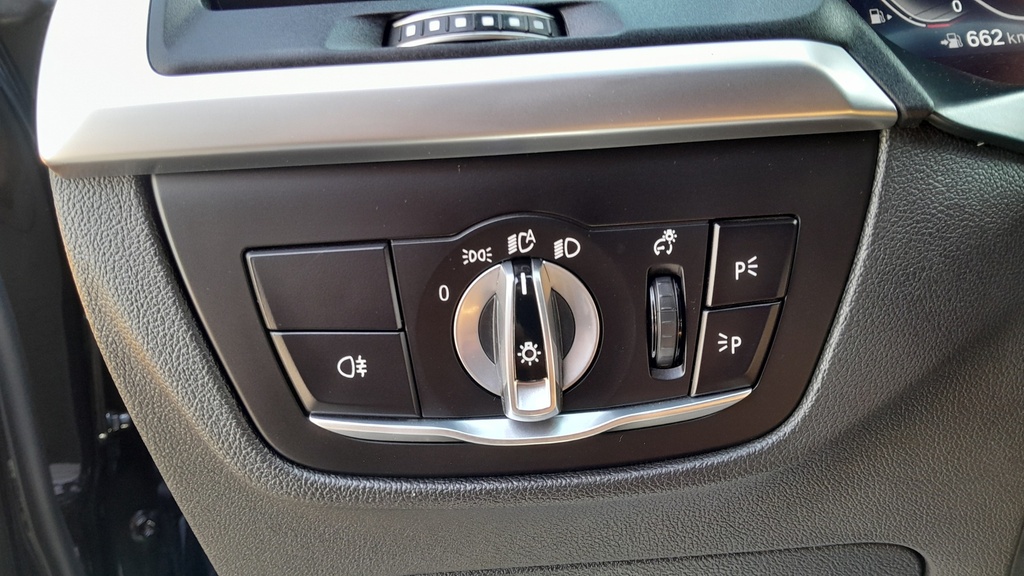 LIGHT SWITCHES