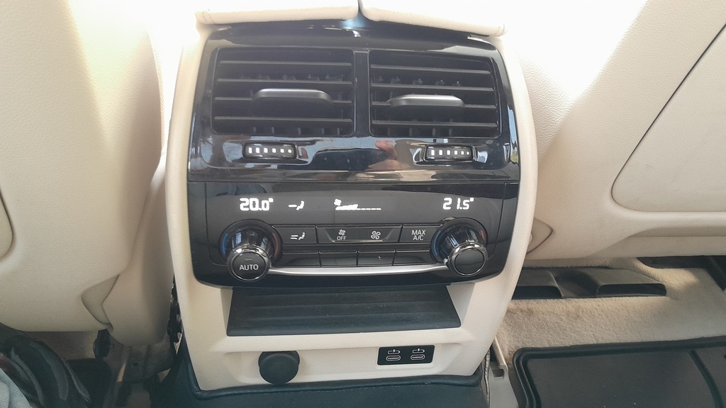 RR AC GRILL