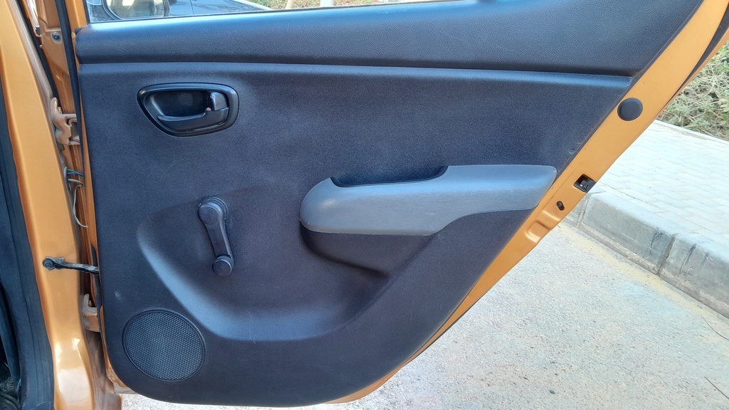 RR R DOOR