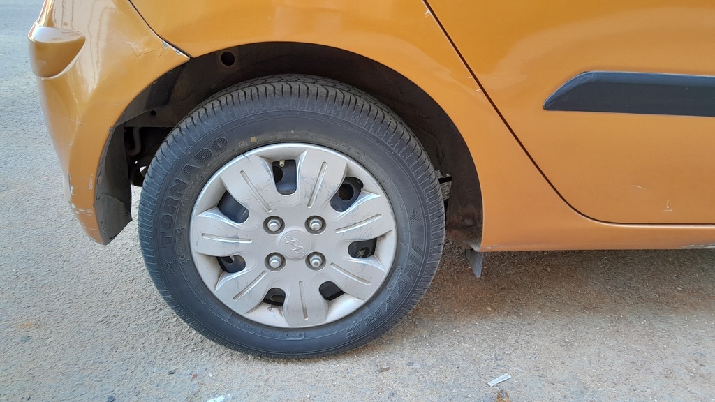 RR R TIRE
