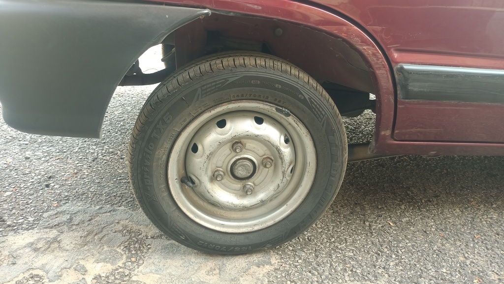 RR R TIRE