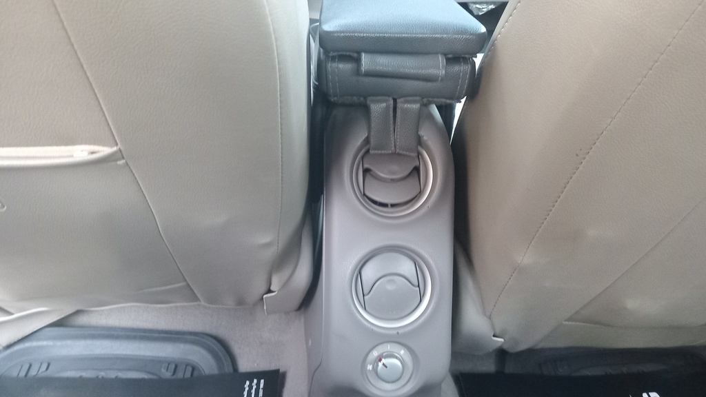 RR AC GRILL