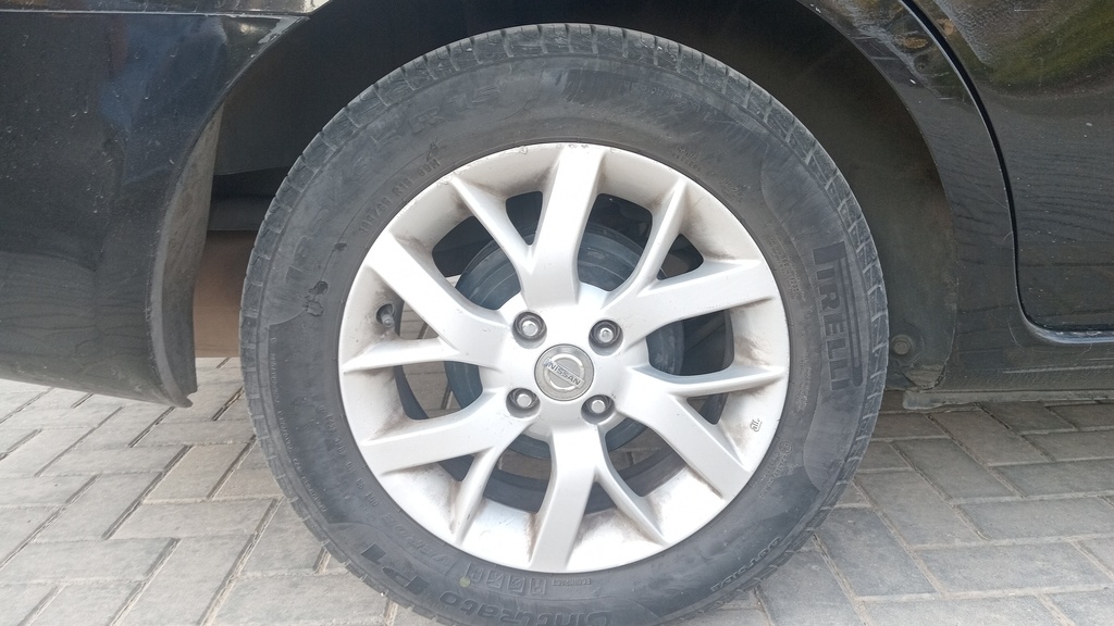 RR R TIRE
