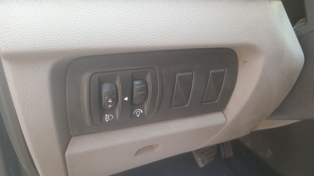 LIGHT SWITCHES