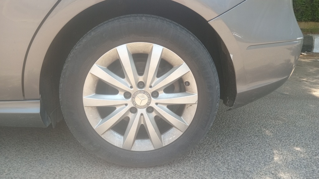 RR L TIRE