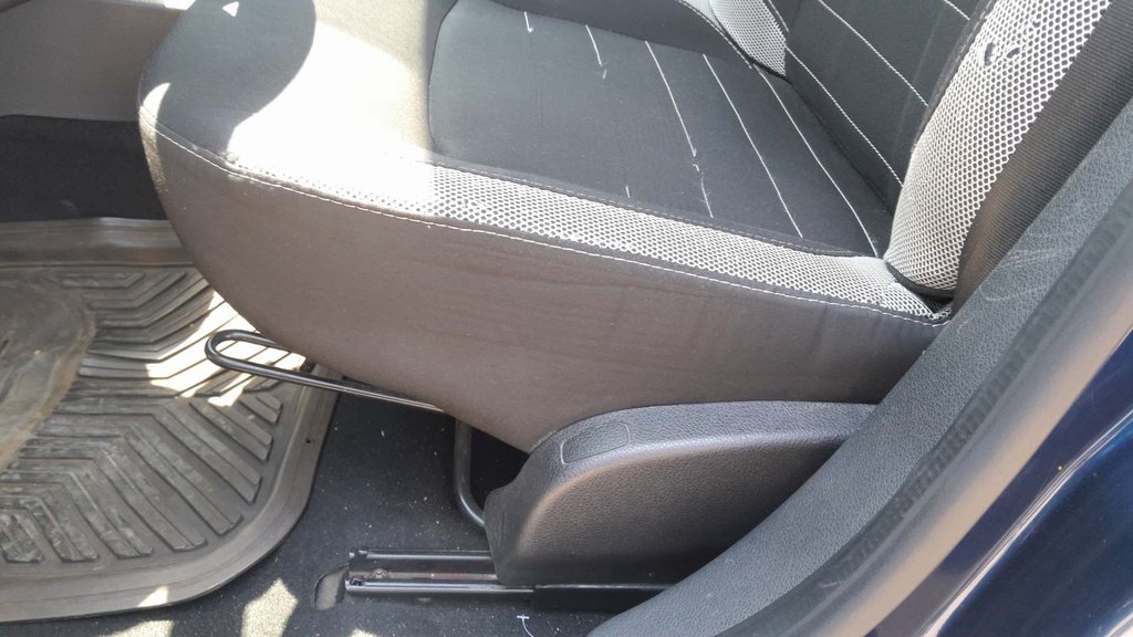 DRIVER SEAT SWITCHES