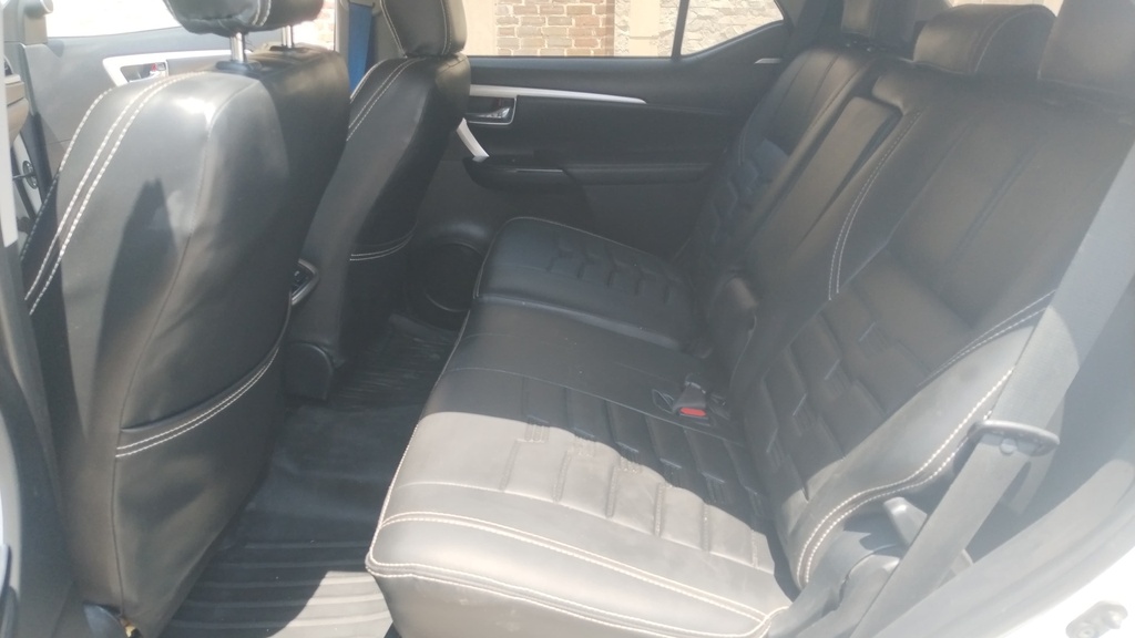 RR SEATS