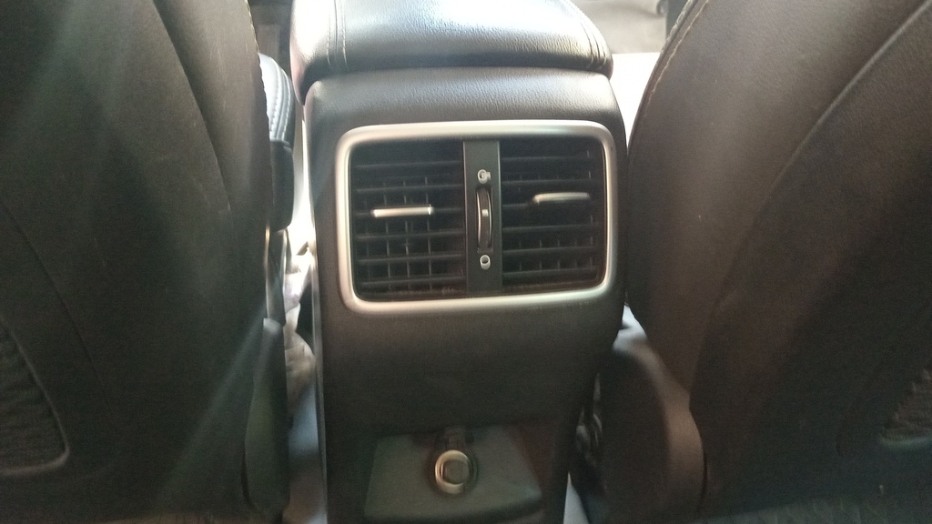 RR AC GRILL