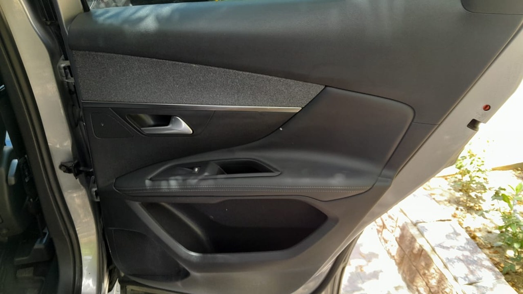 RR R DOOR