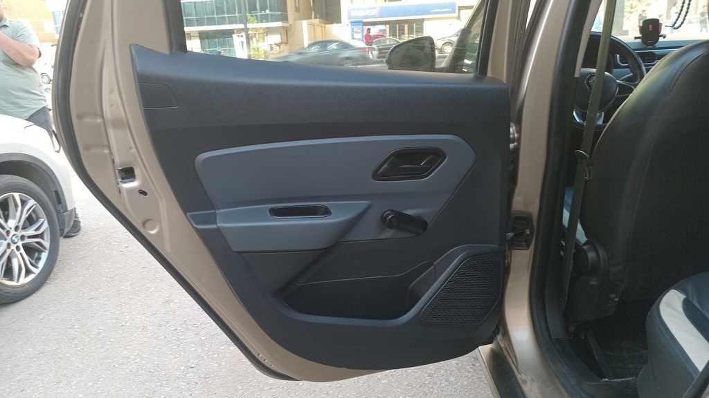 RR L DOOR