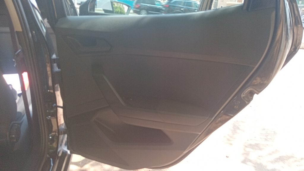 RR R DOOR