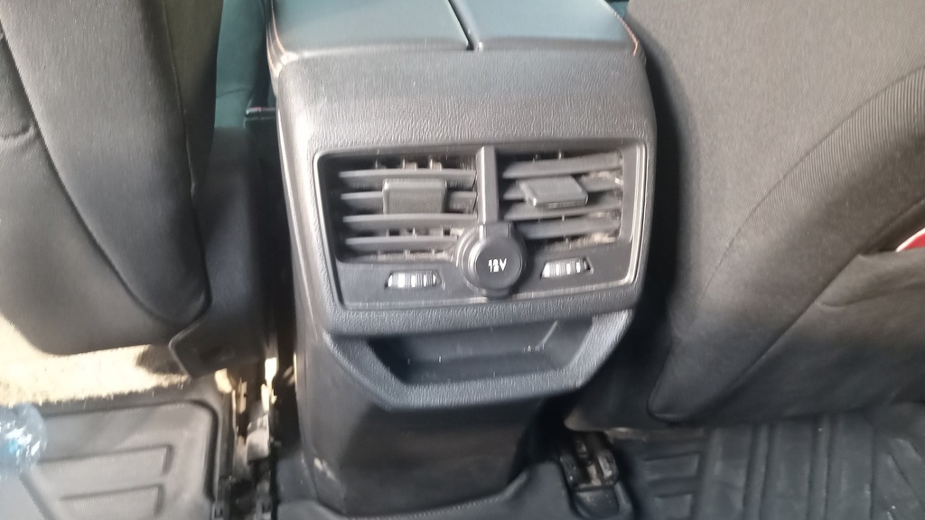 RR AC GRILL