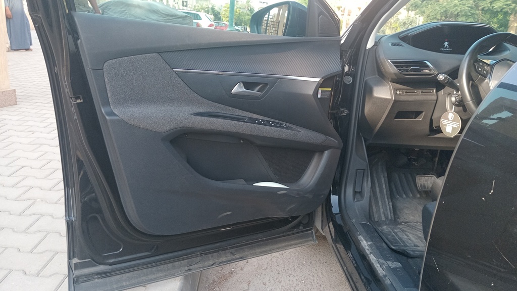 FR L DOOR